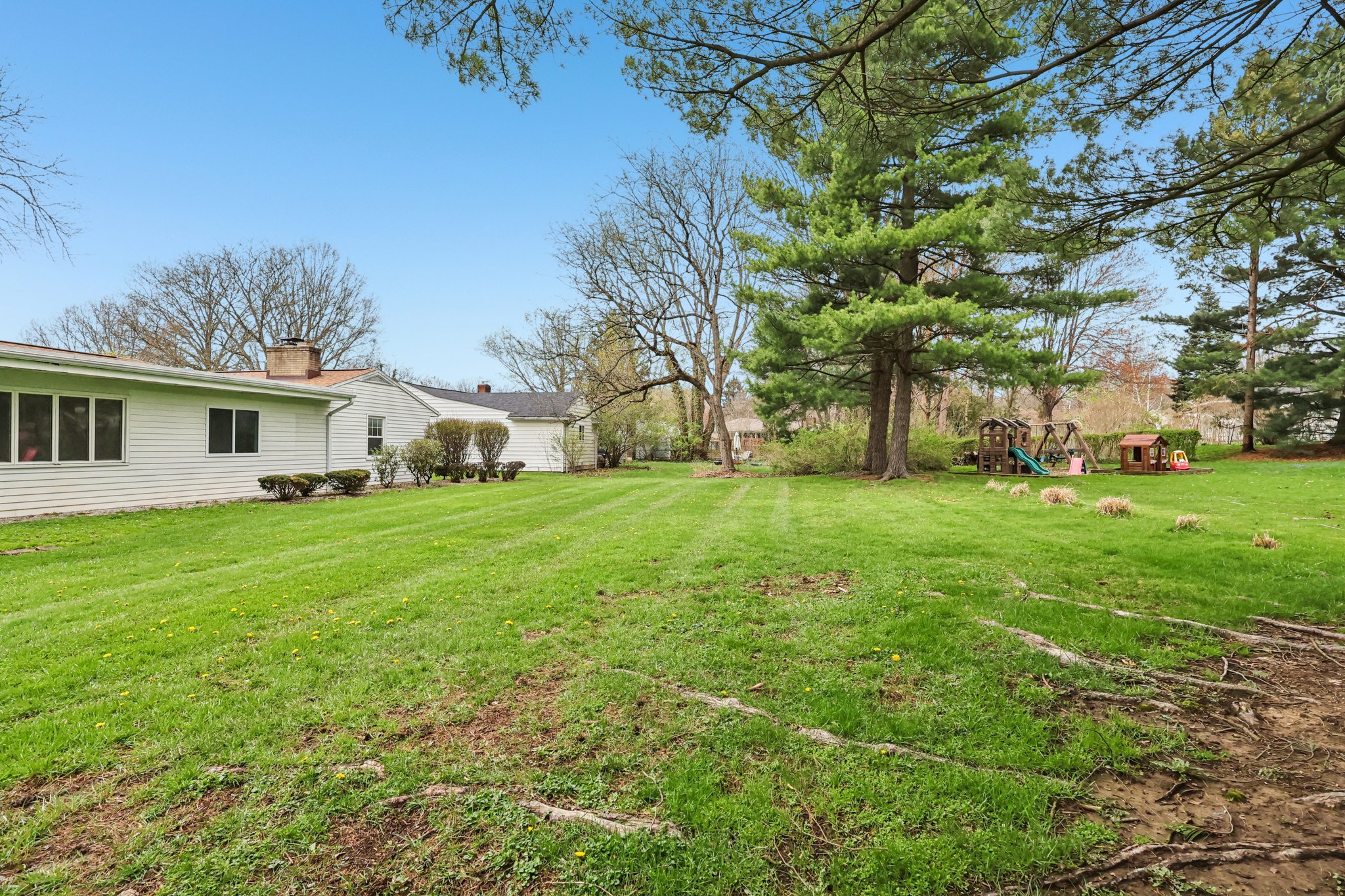 Morewood Rd-S1404-046.jpg