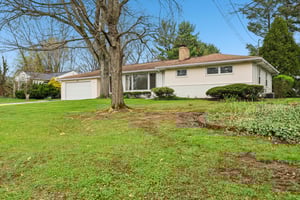 Morewood Rd-S1404-005.jpg