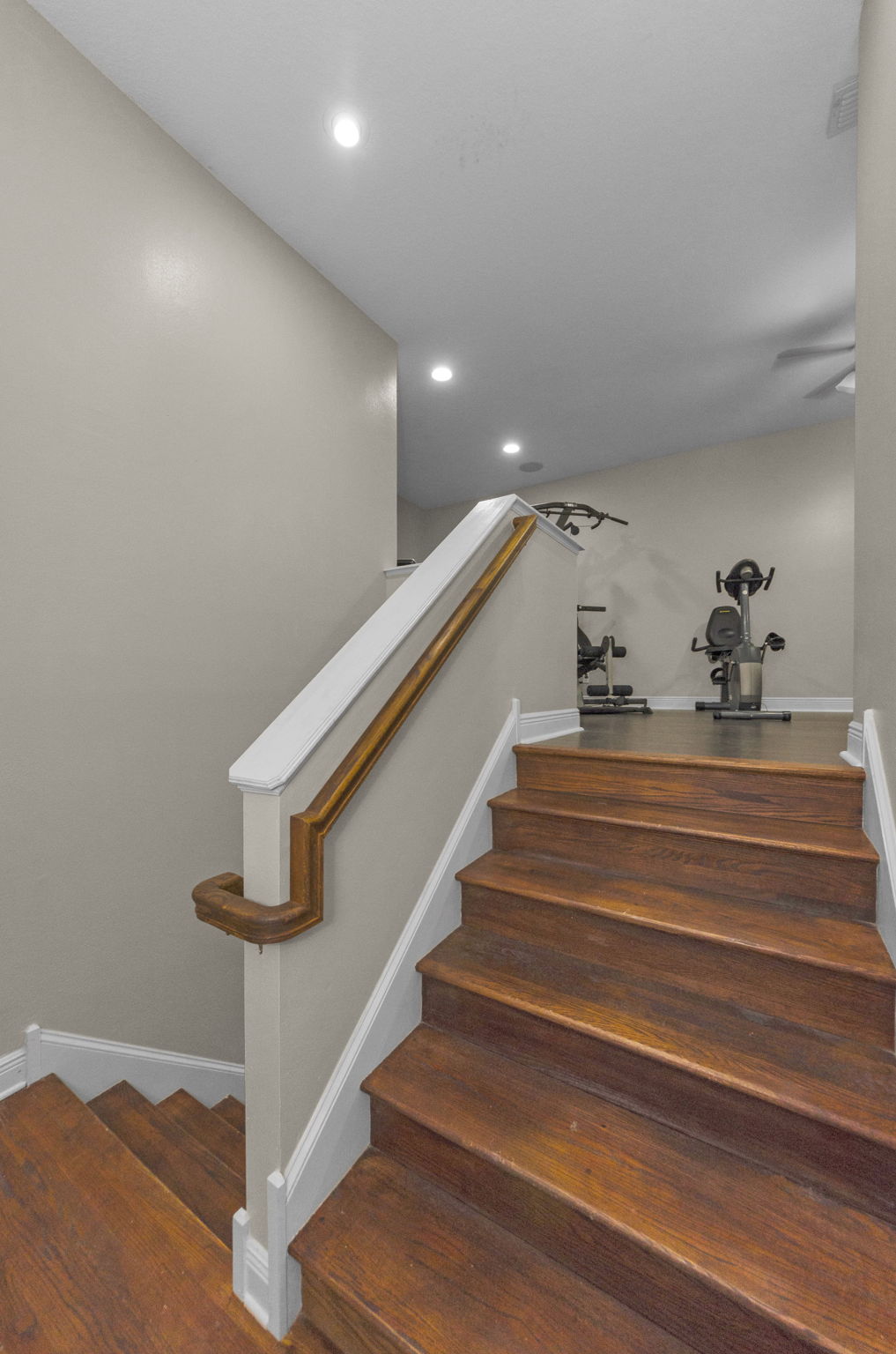 Upper Level Stair Landing 1