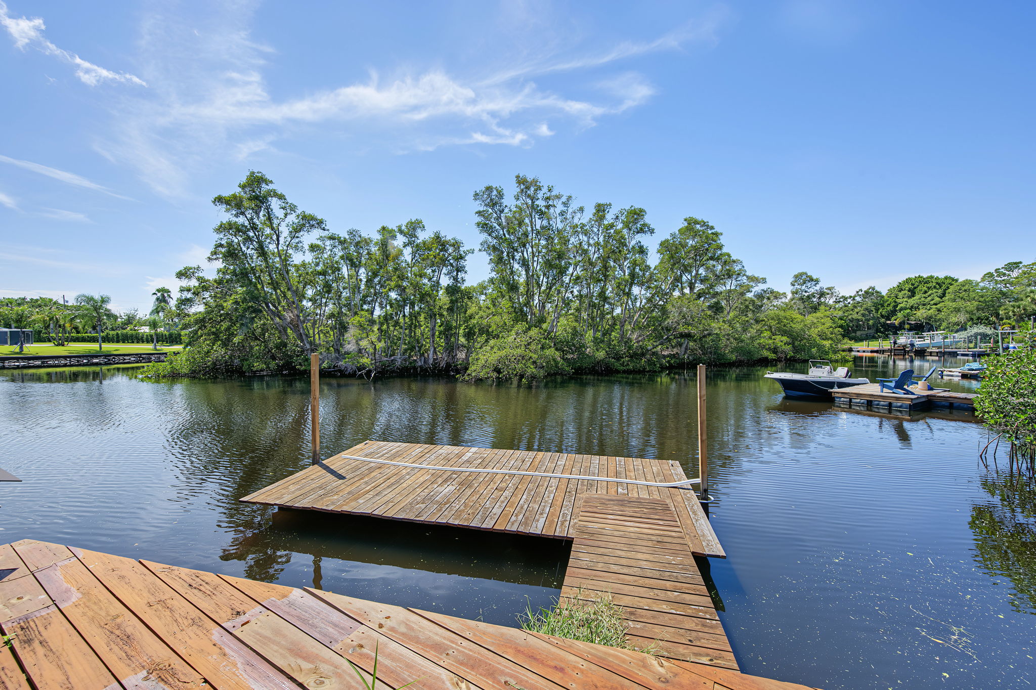 Dock 1