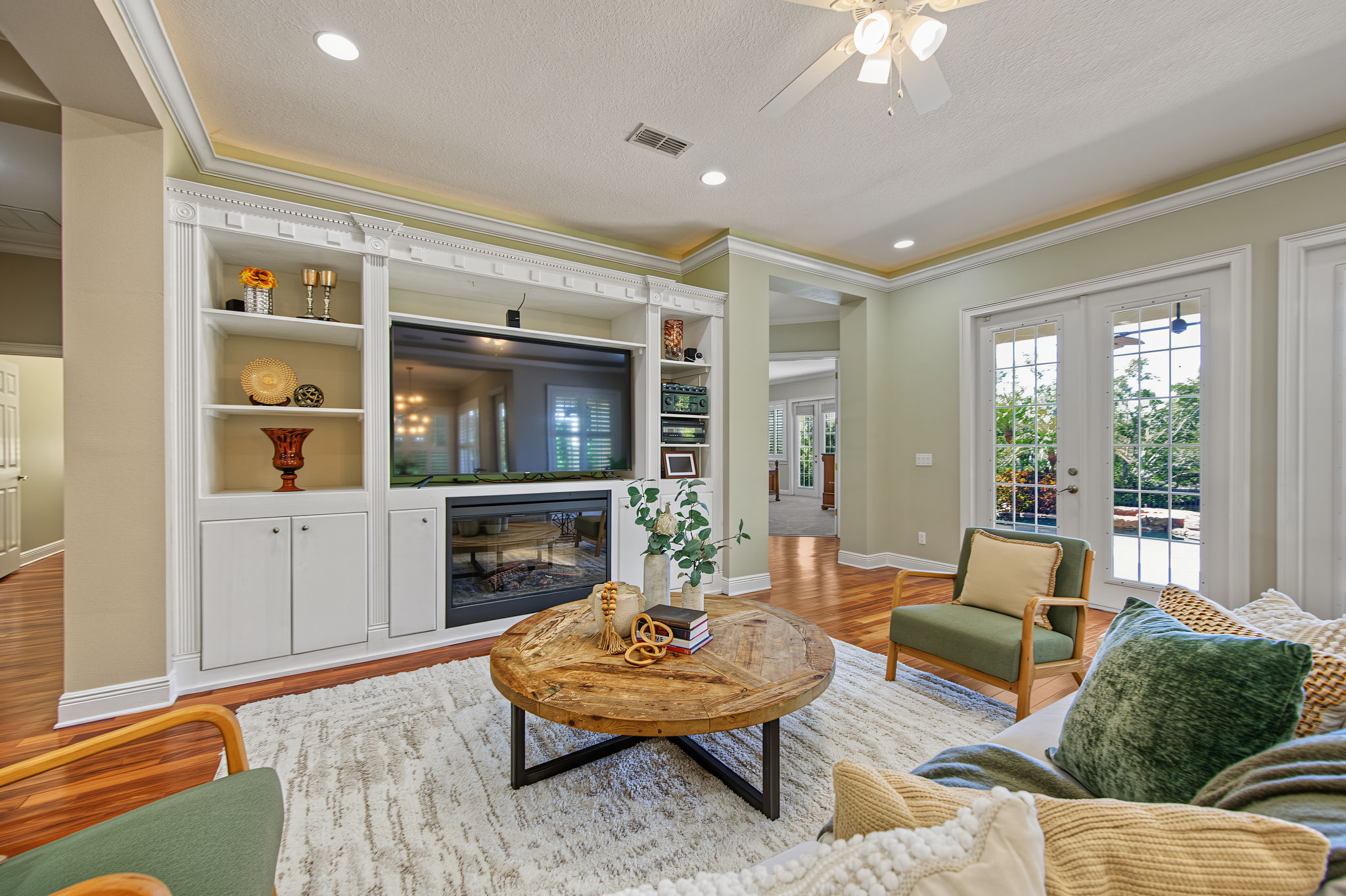 Family Room 1