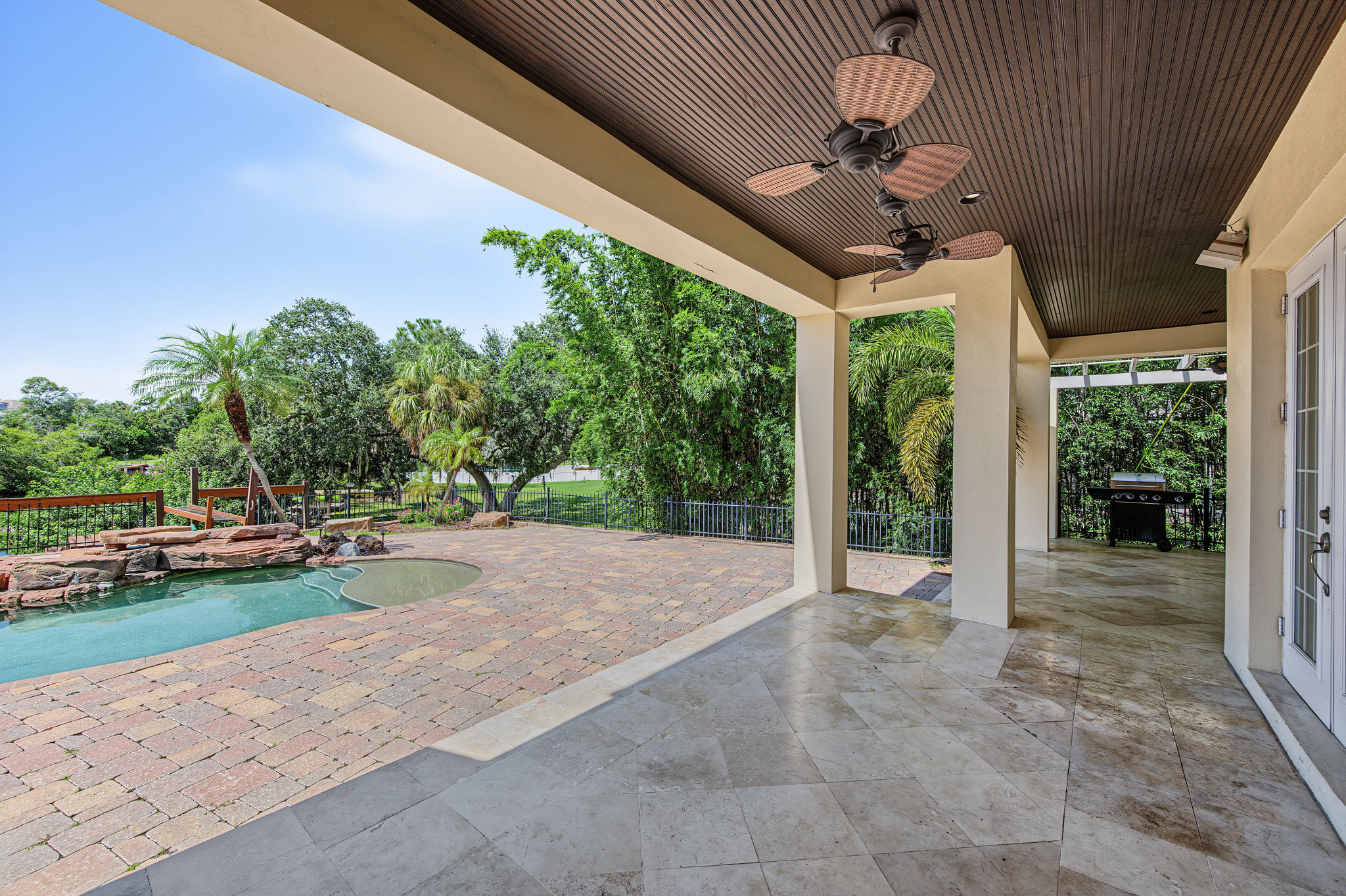 Patio 3
