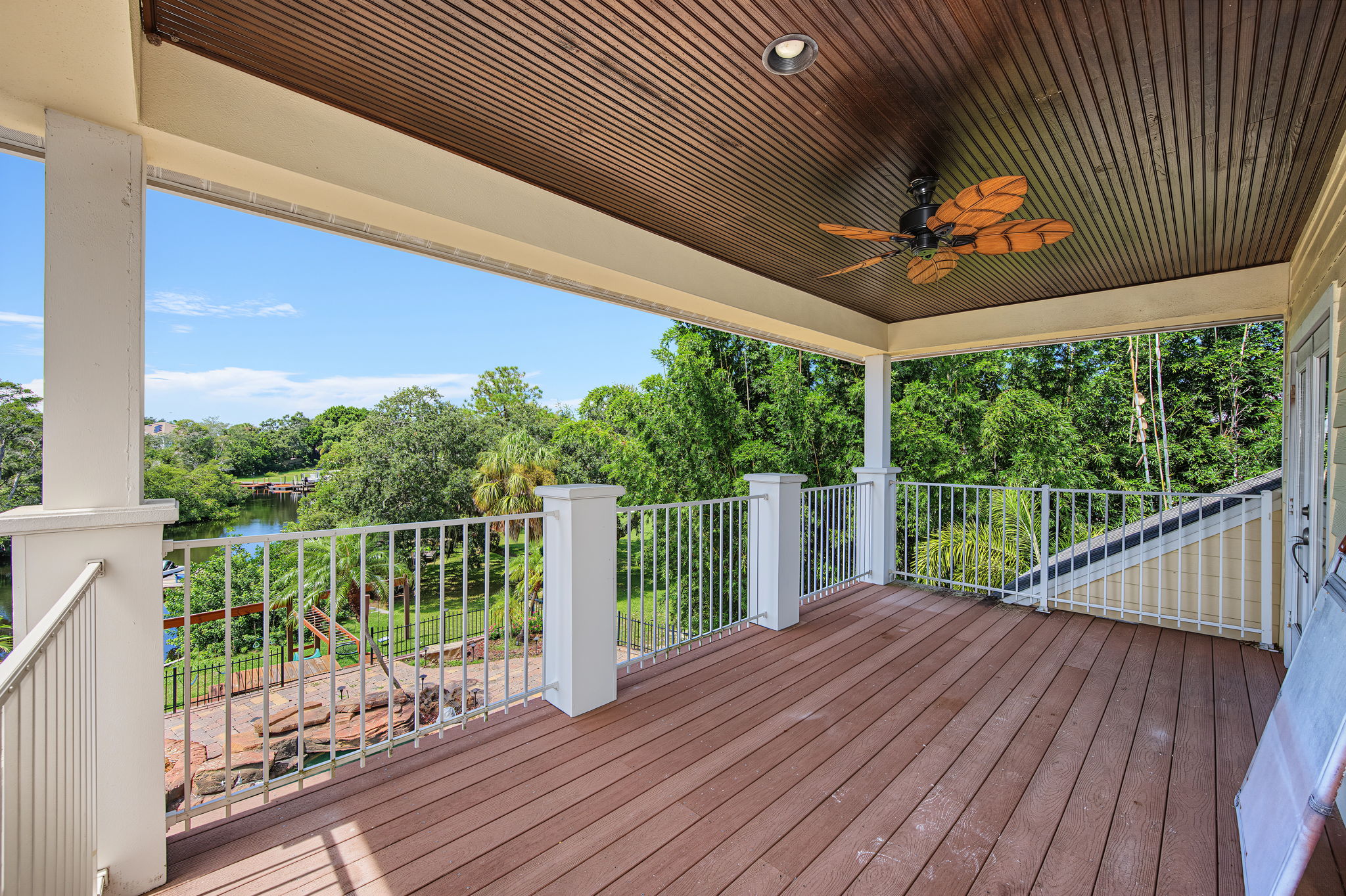 Upper Level Balcony 1