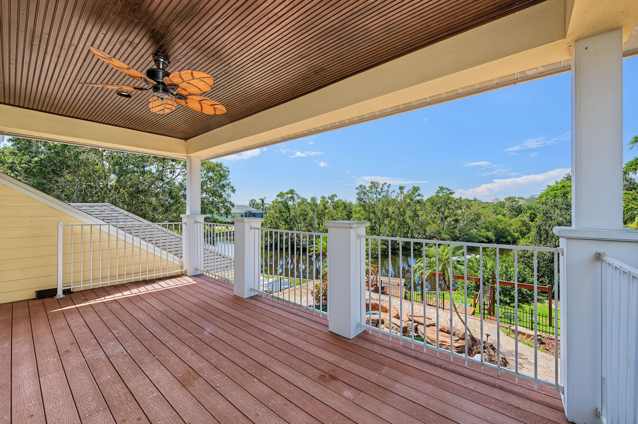 Upper Level Balcony 2