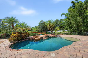 Pool 1