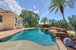 Pool 6