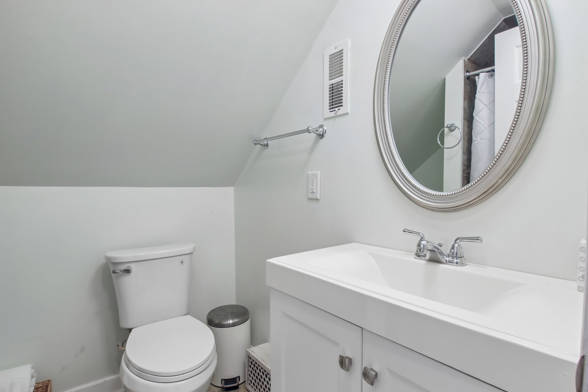 W 54th Pl-S2807-034.jpg