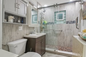 W 54th Pl-S2807-020.jpg