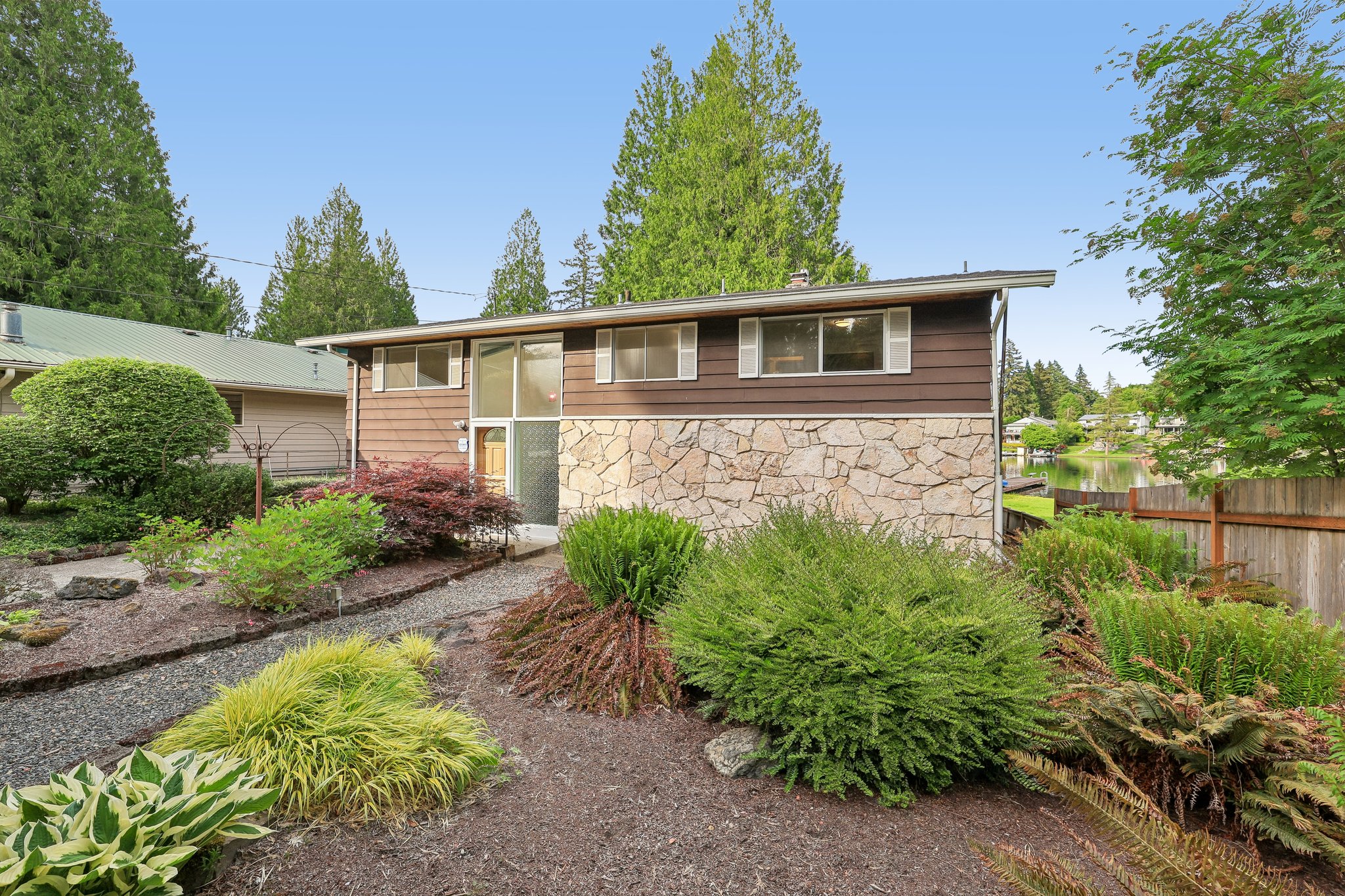 W Lake Morton Dr-S2905-002.jpg