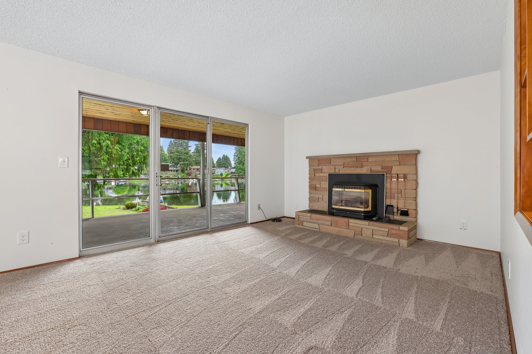 W Lake Morton Dr-S2905-012.jpg