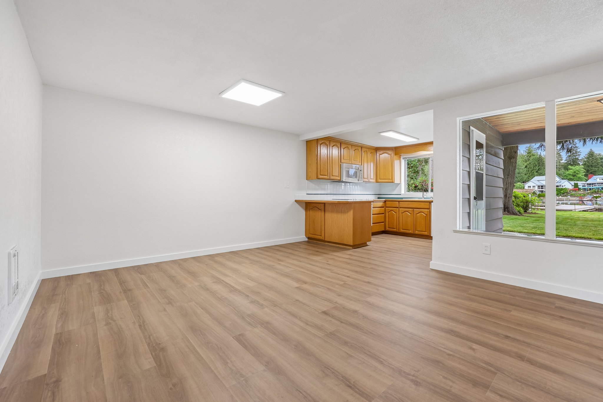 W Lake Morton Dr-S2905-017.jpg