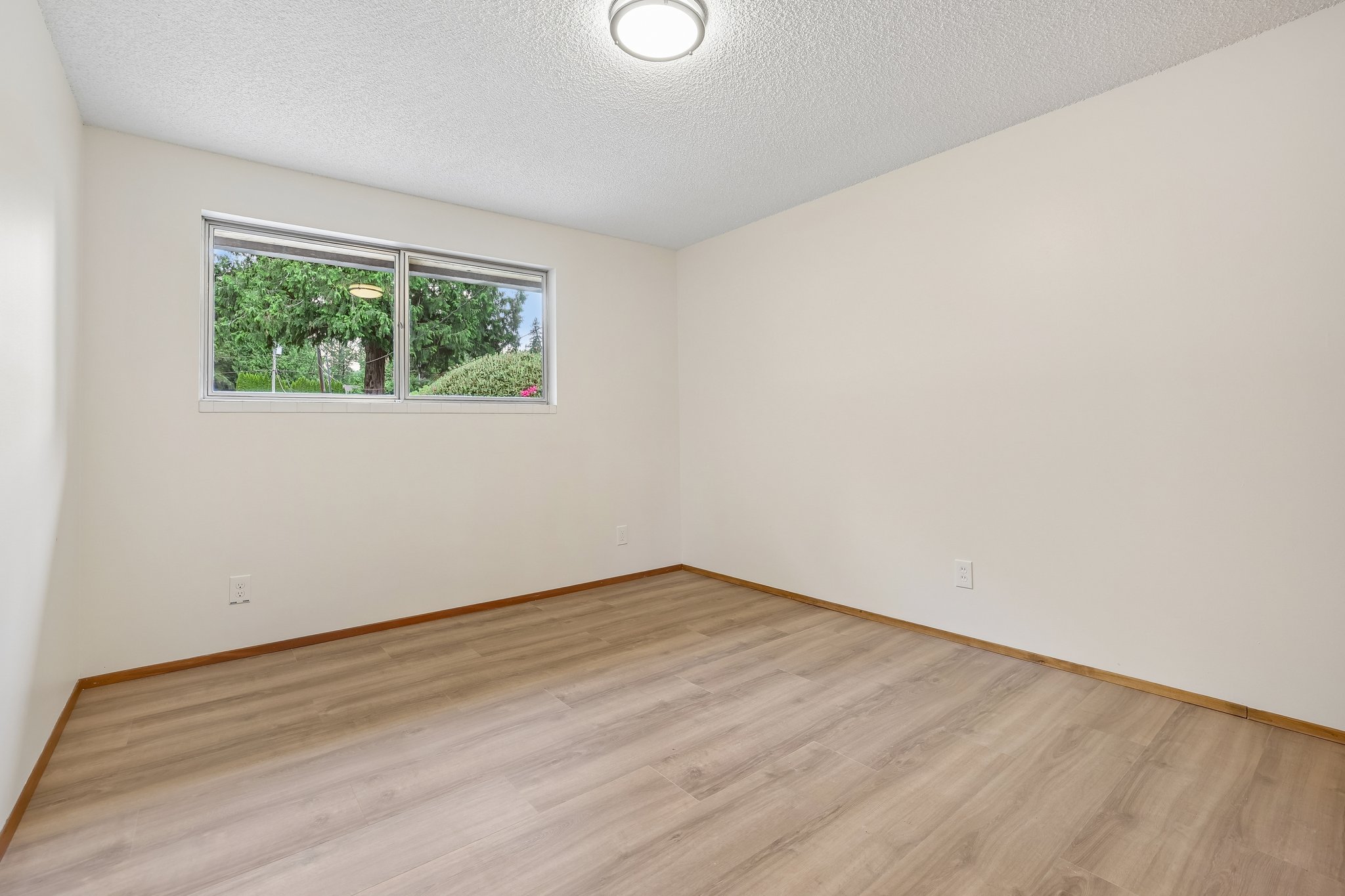 W Lake Morton Dr-S2905-027.jpg