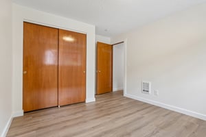 W Lake Morton Dr-S2905-036.jpg