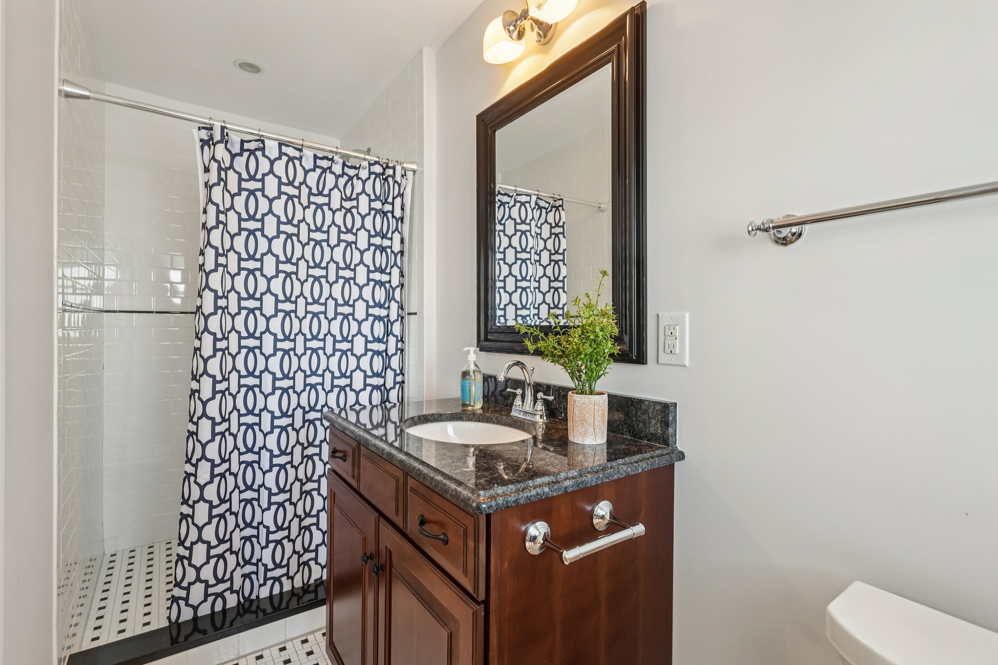 Lake Rd-S1302-035.jpg