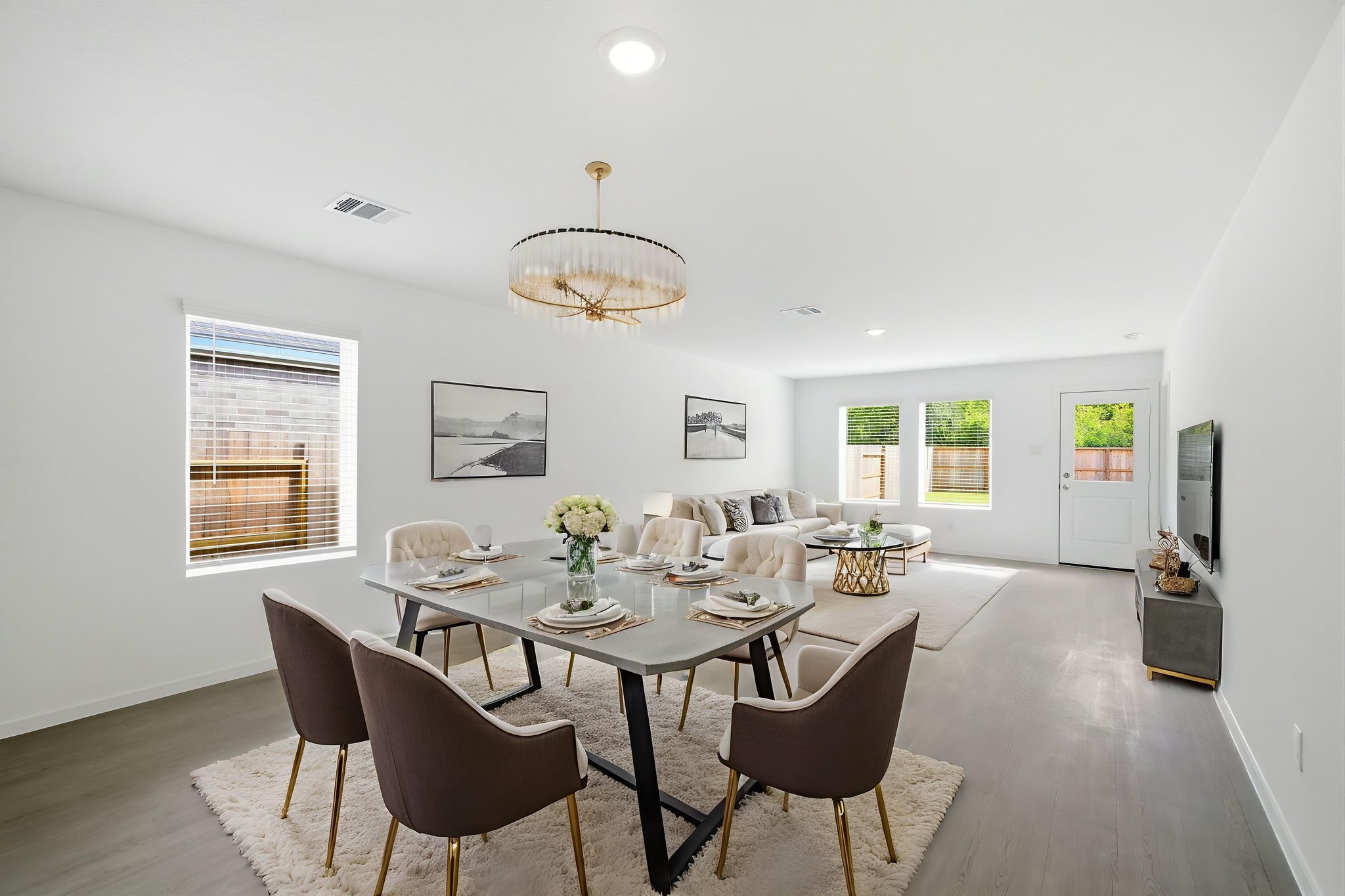 002_31444 Casacalenda Ln HDR-68 virtually staged.jpeg