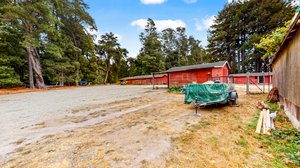 31451 Sherwood Rd, Fort Bragg, CA 95437, USA Photo 36