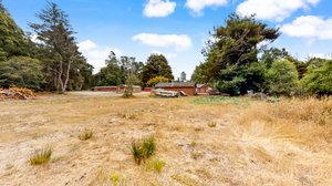 31451 Sherwood Rd, Fort Bragg, CA 95437, USA Photo 29
