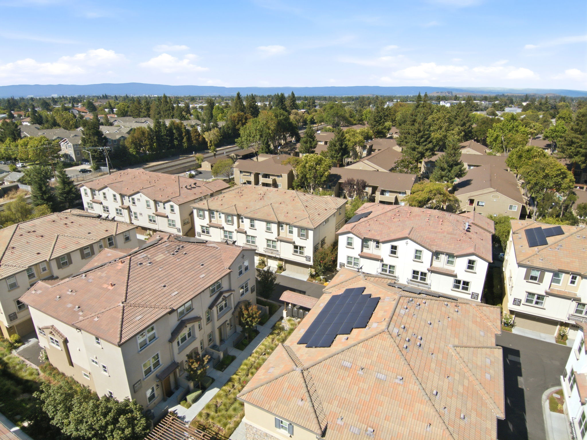 011_F8_AERIAL_3146 Blanco Terrace