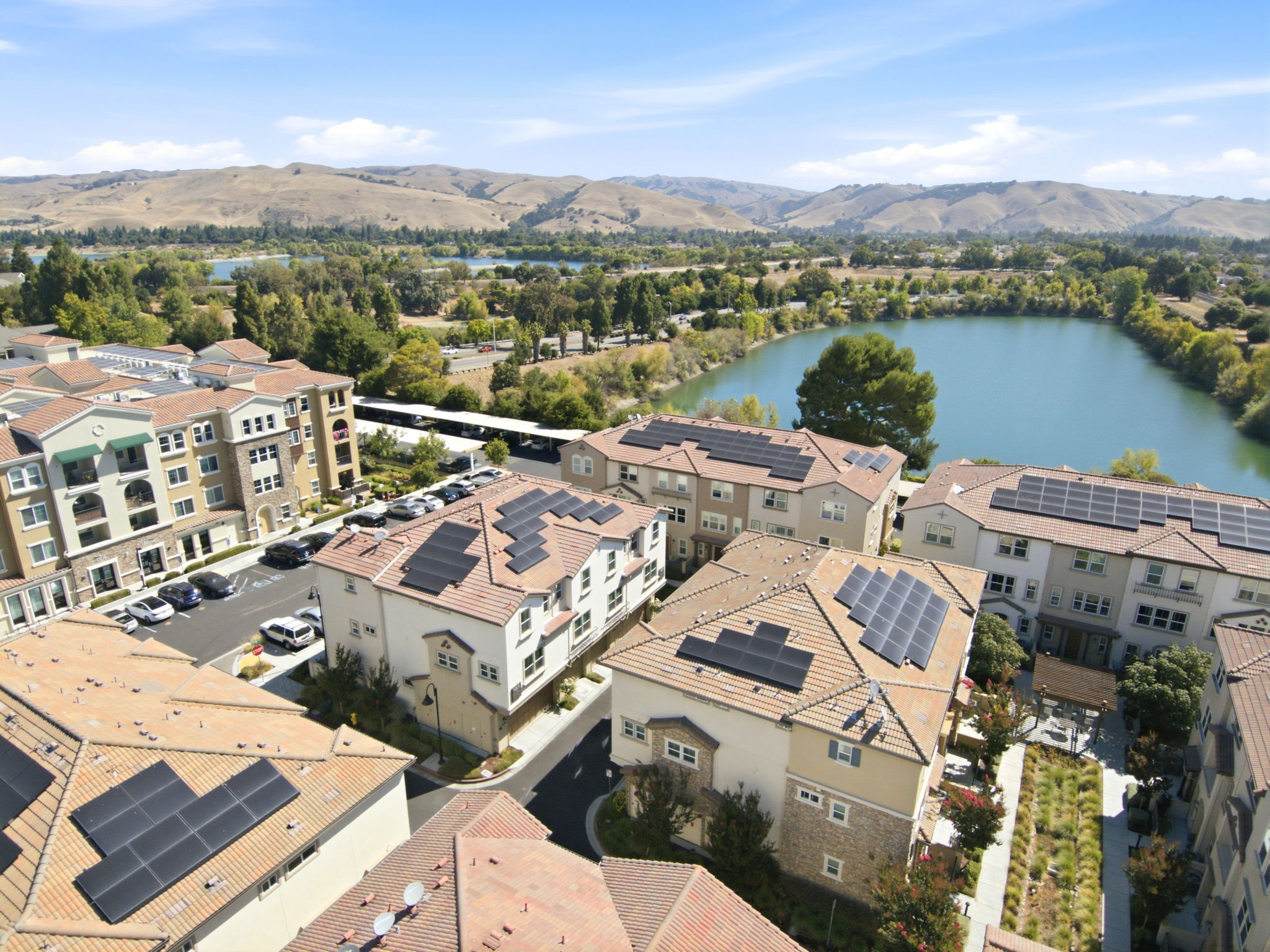 016_F8_AERIAL_3146 Blanco Terrace