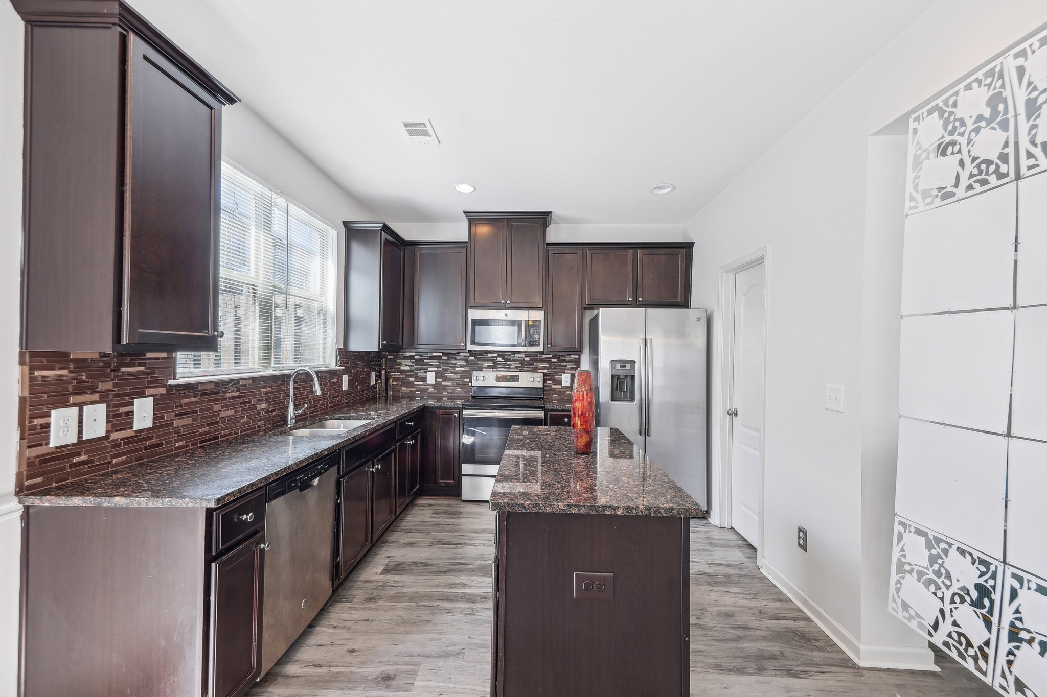 Spicy Cedar Ln-012.jpg