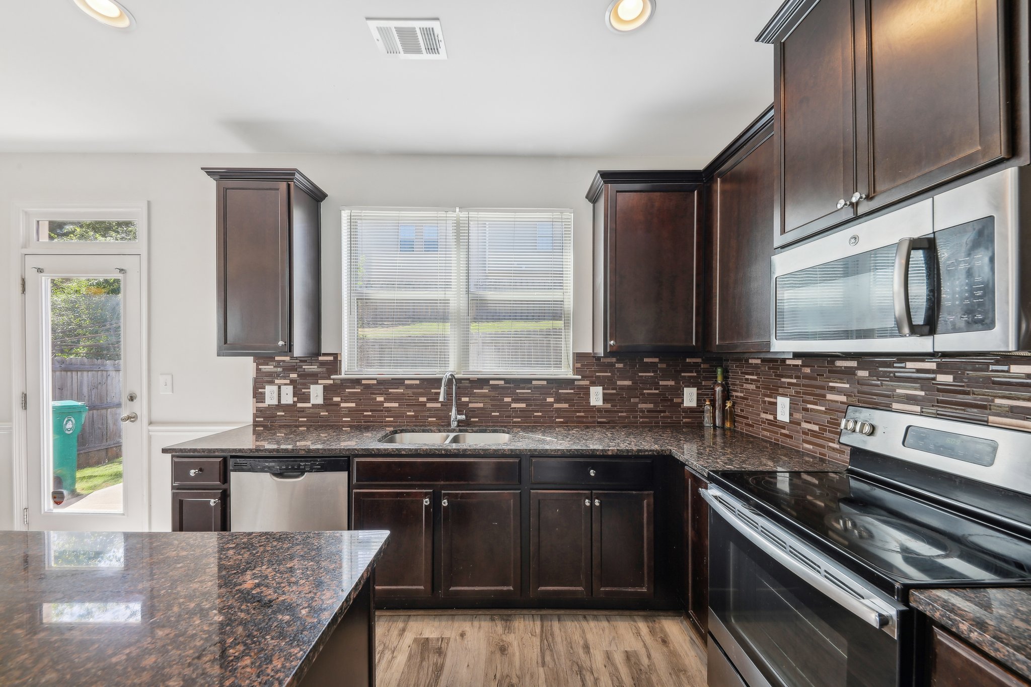 Spicy Cedar Ln-014.jpg