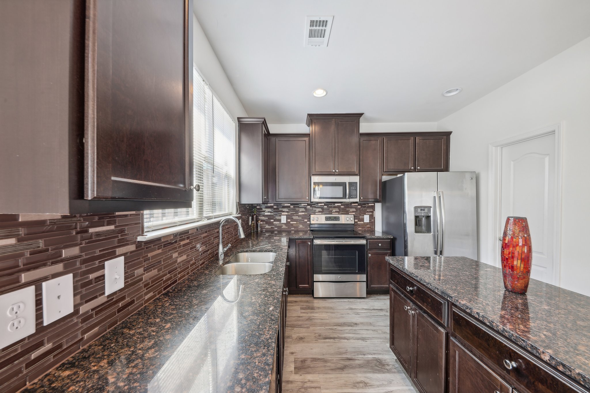 Spicy Cedar Ln-016.jpg