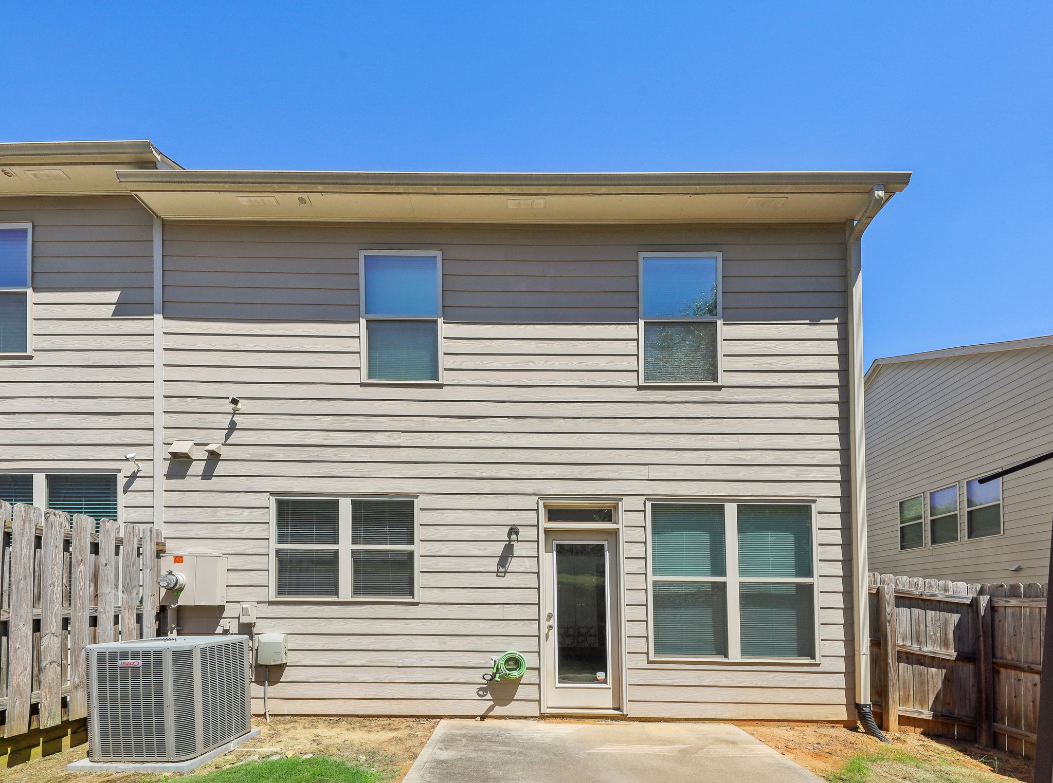 Spicy Cedar Ln-032.jpg