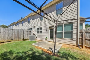 Spicy Cedar Ln-033.jpg
