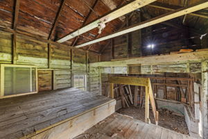  Photo 44