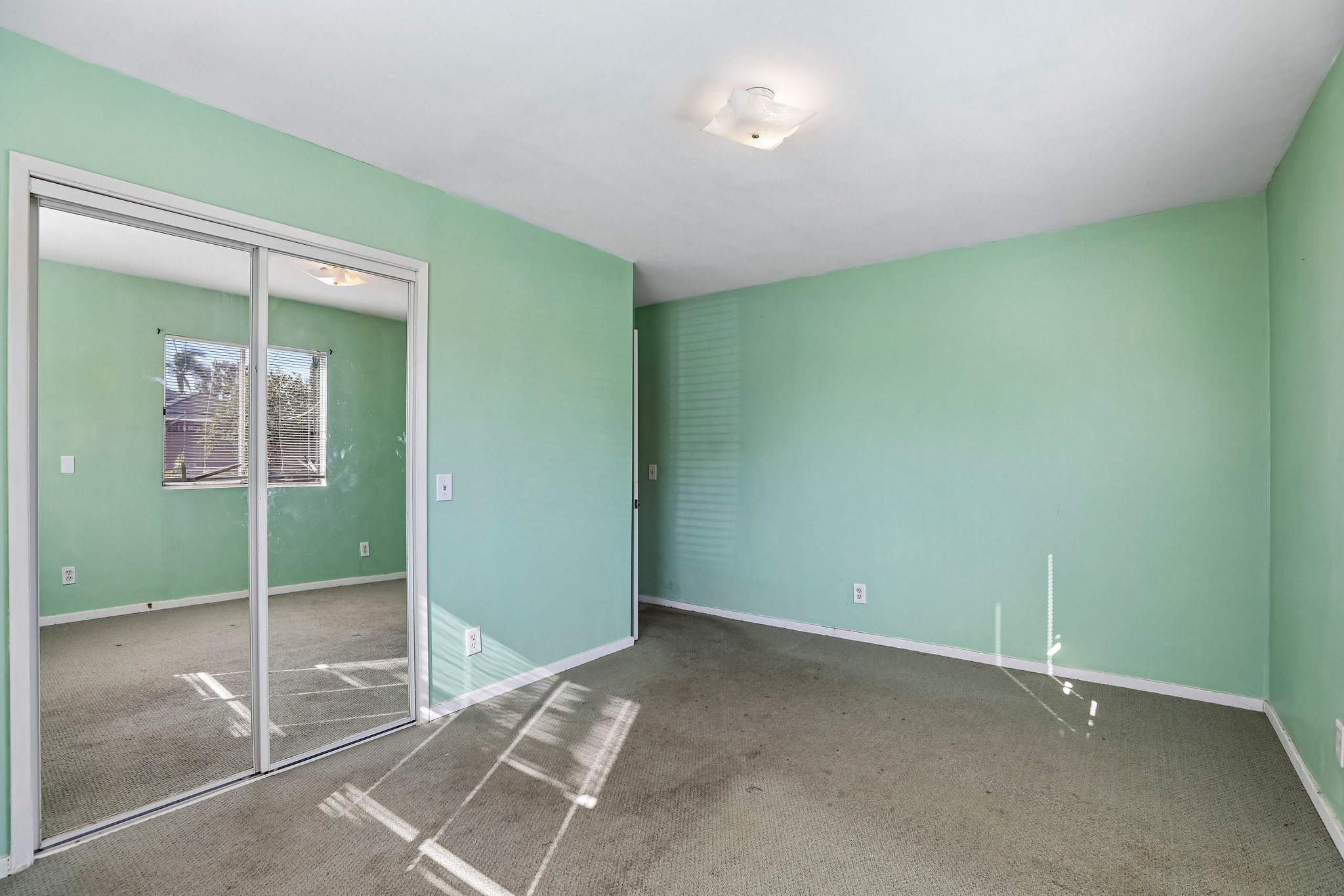 Marine Ave-S2909-024.jpg