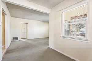 Marine Ave-S2909-007.jpg