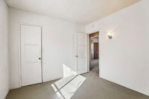 Marine Ave-S2909-020.jpg