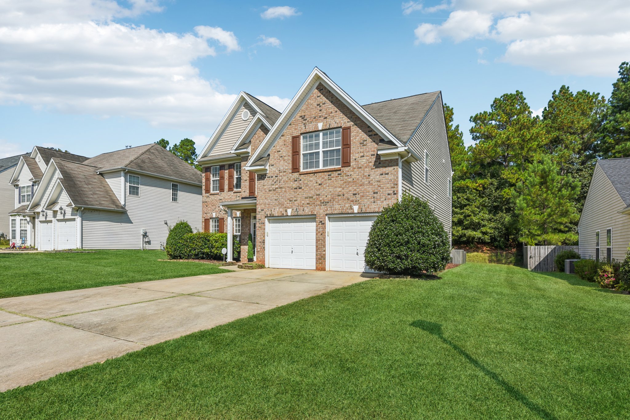 Pine Bluff Way-L1909-047.jpg