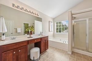 Pine Bluff Way-L1909-033.jpg