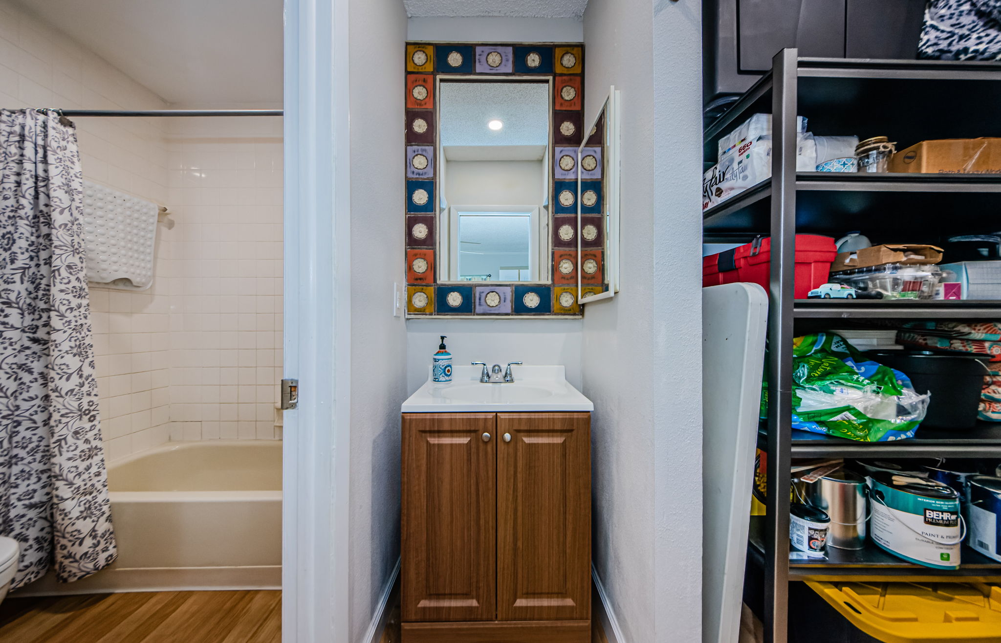 Bathroom 1c