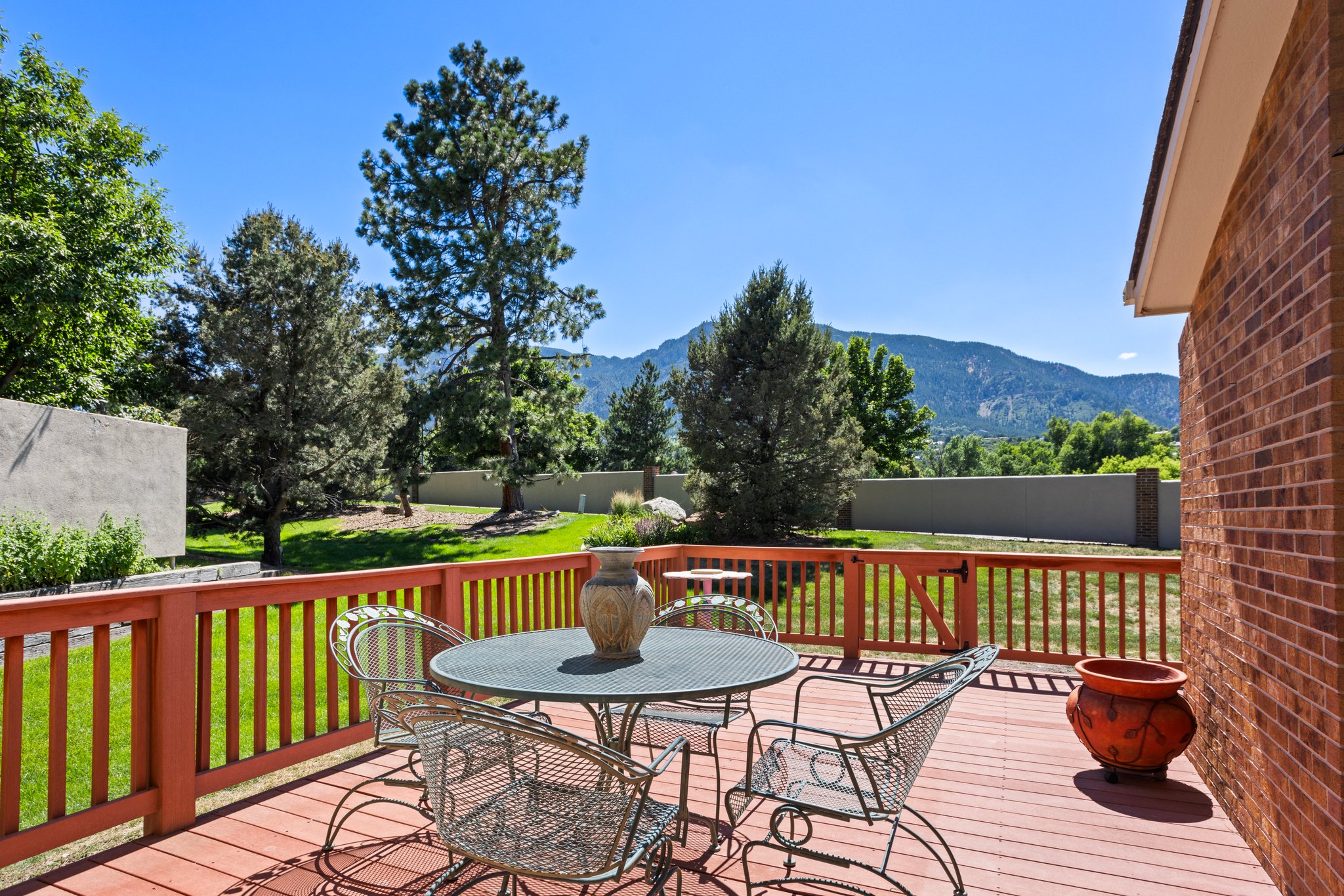 Deck
