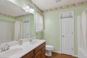  Photo 27
