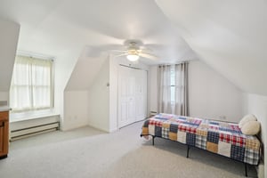 E St Clair St-S2509-026.jpg