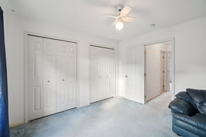 E St Clair St-S2509-032.jpg