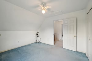 E St Clair St-S2509-035.jpg