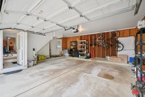 E St Clair St-S2509-037.jpg