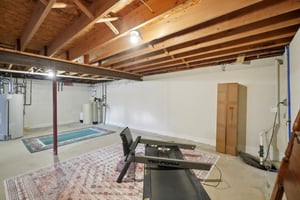 E St Clair St-S2509-039.jpg