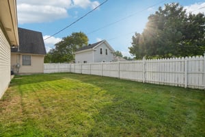 E St Clair St-S2509-046.jpg