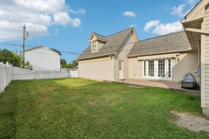 E St Clair St-S2509-047.jpg