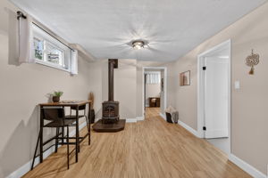  Photo 49