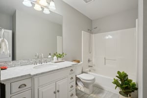 Laurel Ave-0306-024.jpg