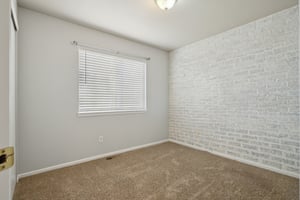 Laurel Ave-0306-026.jpg