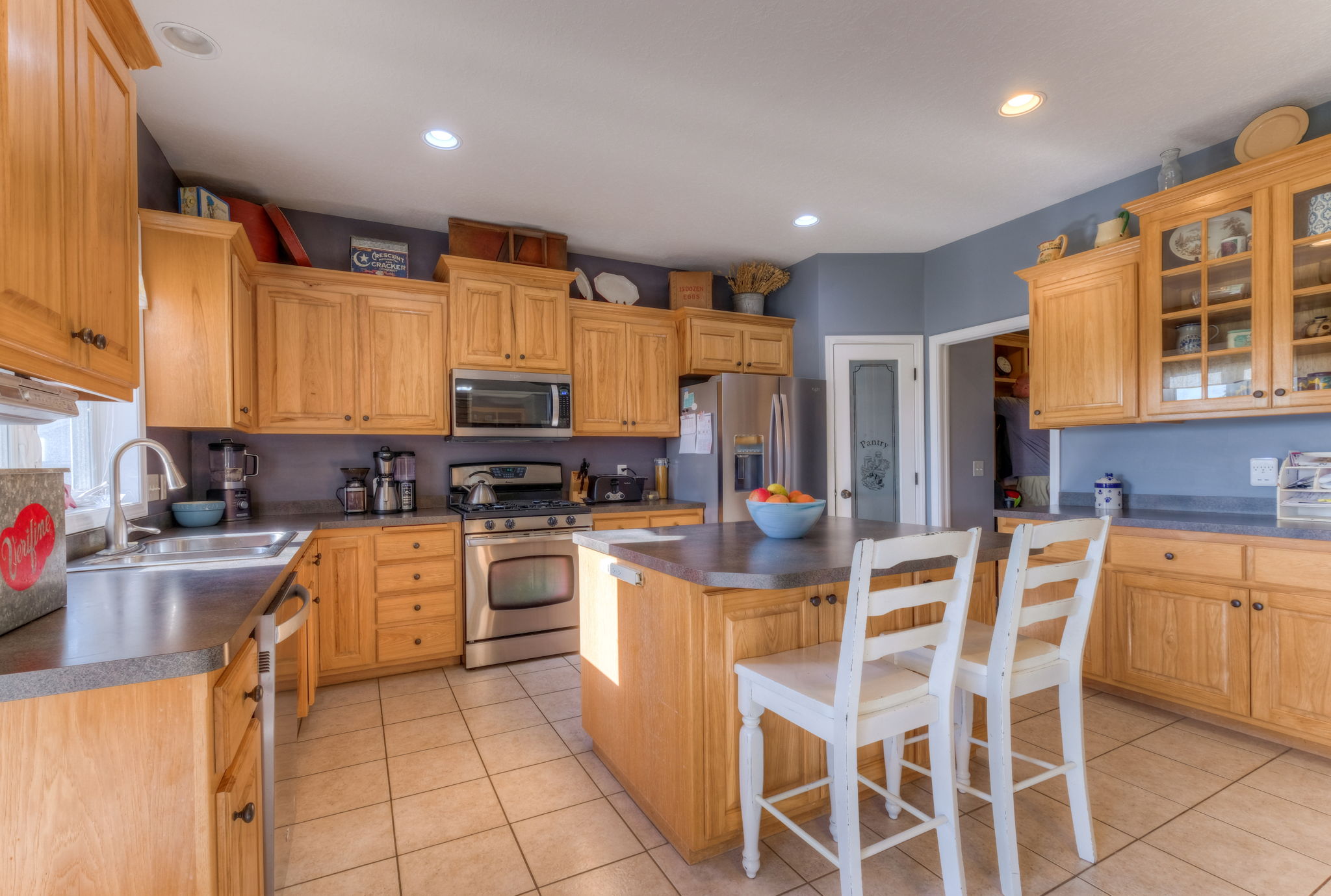 Kitchen/Breakfast Bar