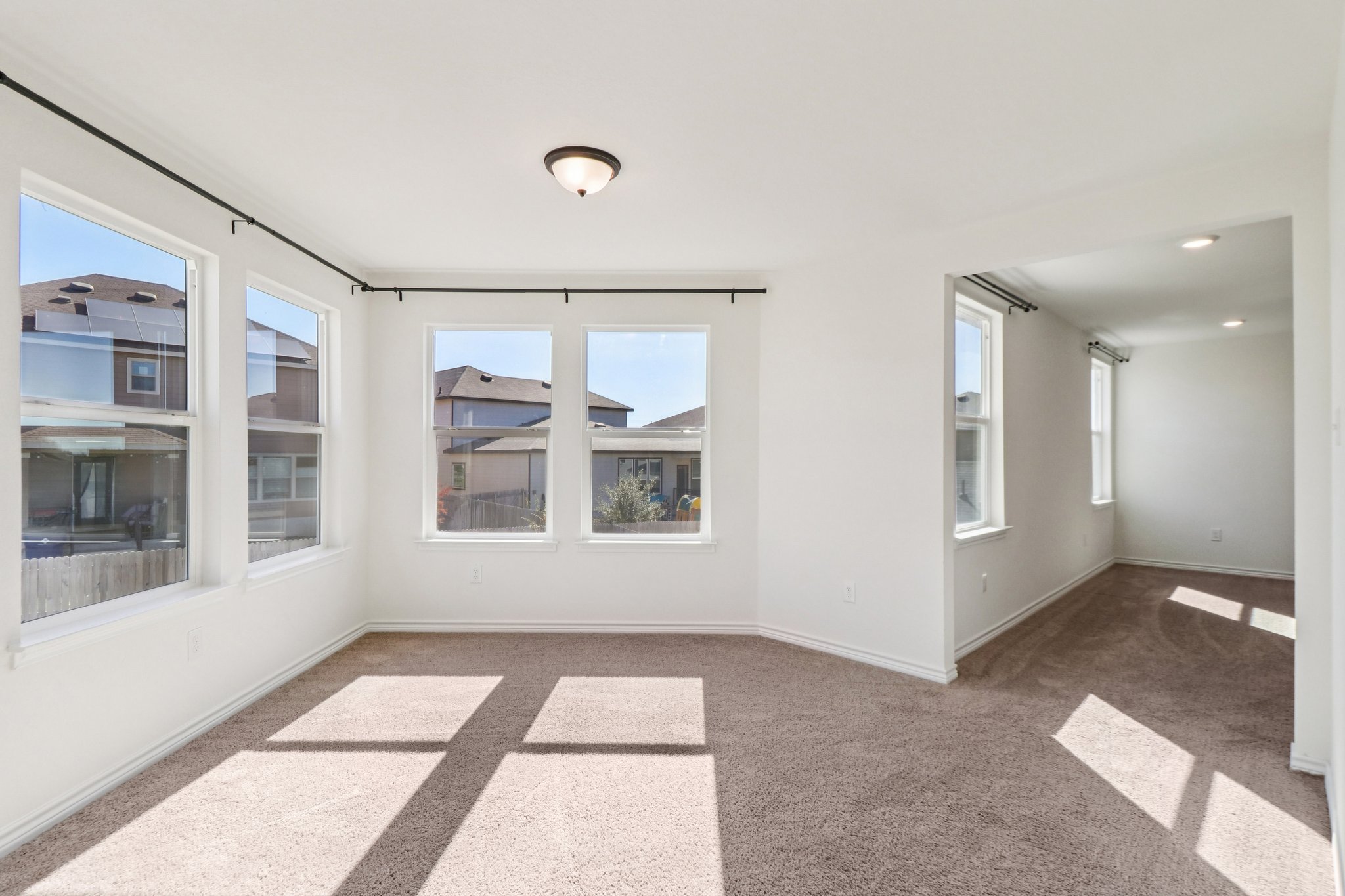 Saddle Leaf-S1701-038.jpg