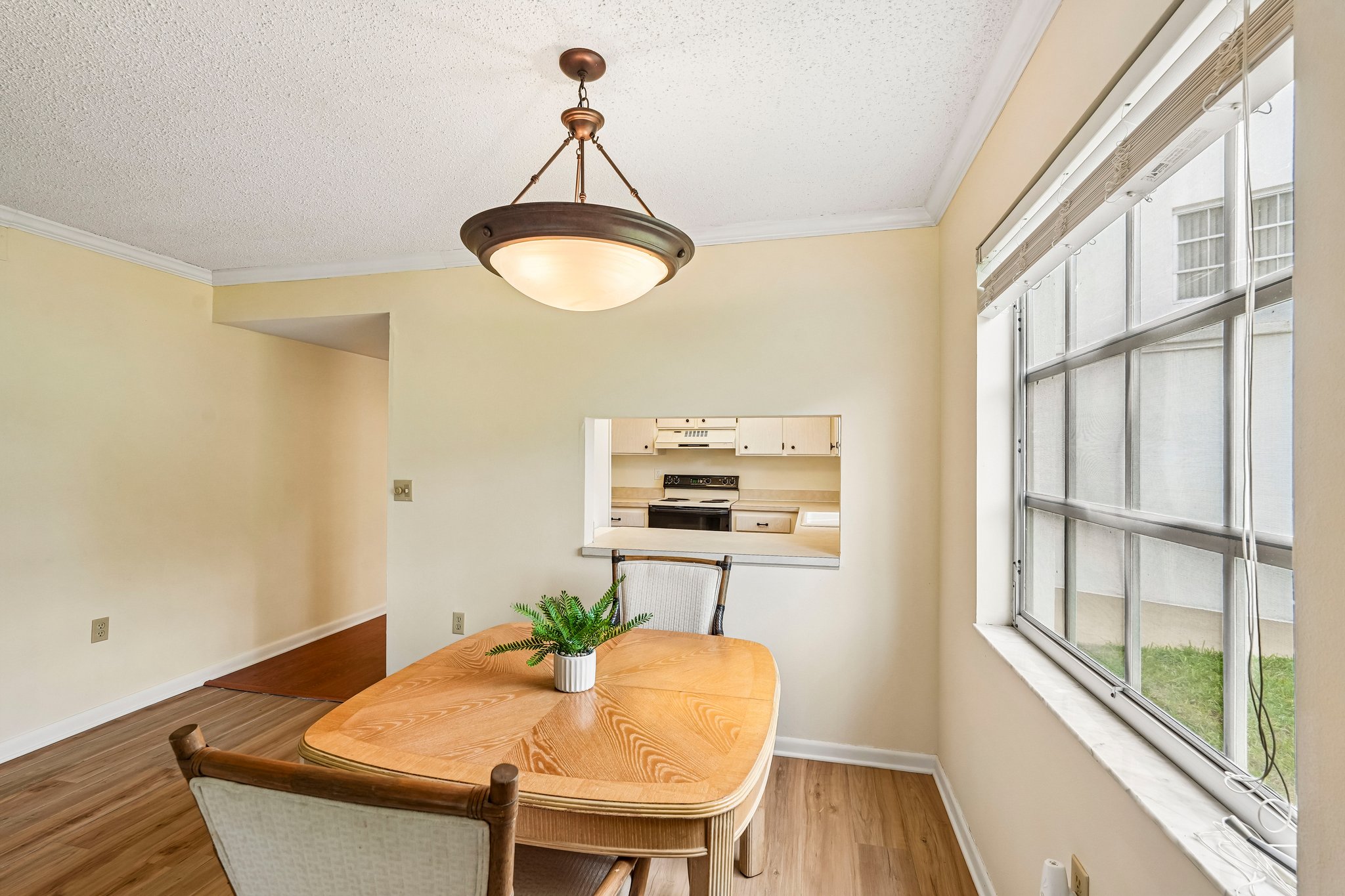Saint Andrews Blvd D5-S3009-008.jpg